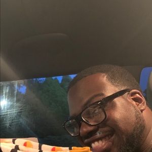 Meet your Posher, Darion